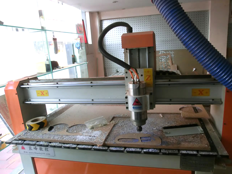 數(shù)控雕刻機