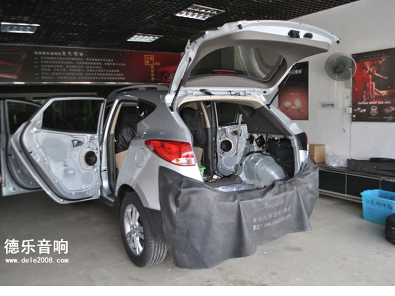 現(xiàn)代IX35音響改裝---曼斯特喇叭與大能隔音