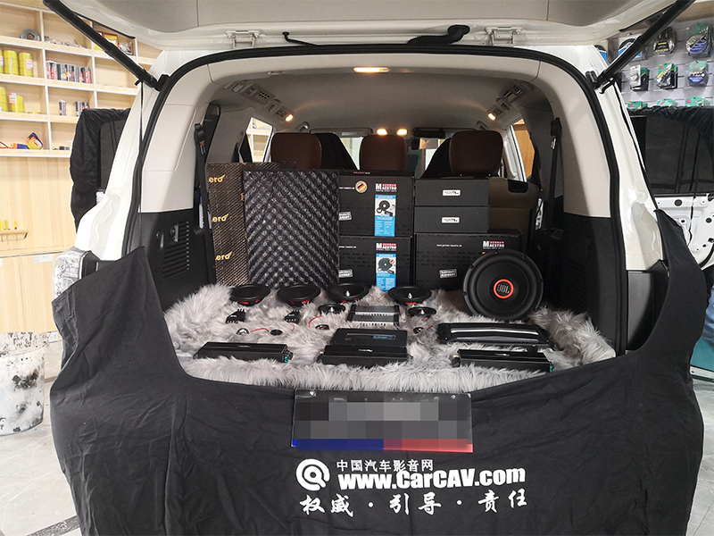 日產(chǎn)途樂音響改裝升級 隔音降噪升級