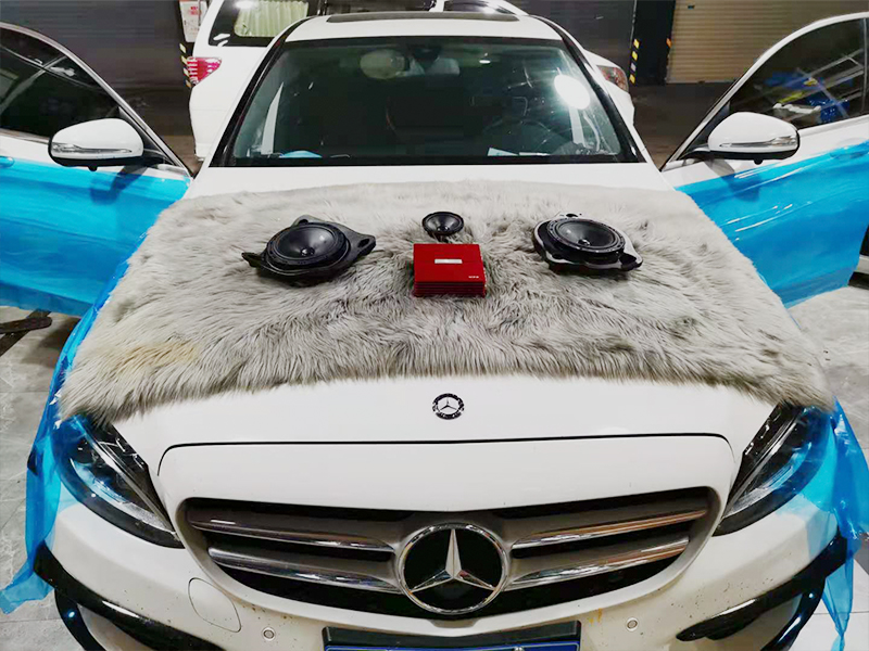 奔馳C200升級曼斯特音響，